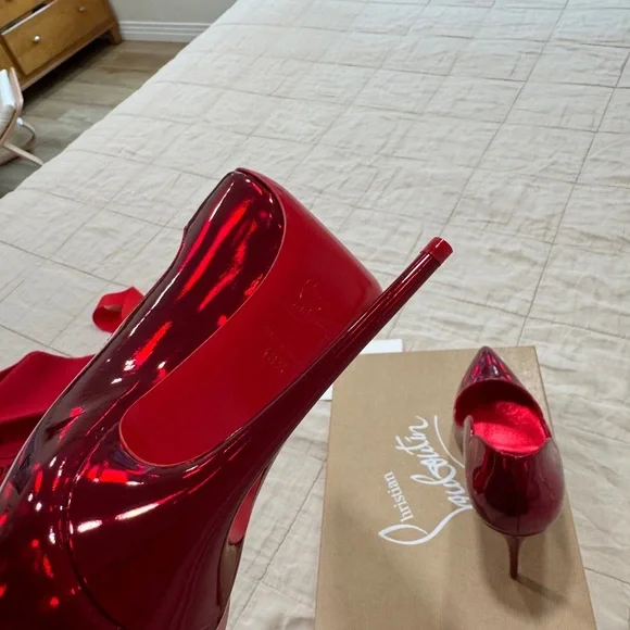 Christian Louboutin Hot Chick 100 heels in 40.5 in Psychic Red - Picture 9 of 15